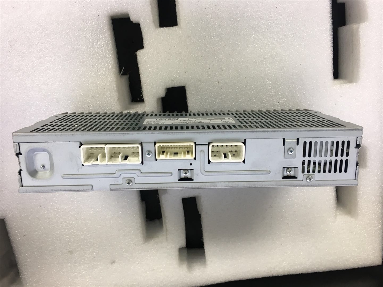 icool. LEXUS Amplifier for IS250, IS350 8628053110